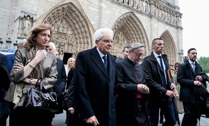 Italia-Francia: Macron, nostro legame è indistruttibile. Mattarella visita Notre-Dame