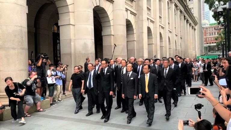 Hong-Kong-rinviata-la-discussione-della-legge