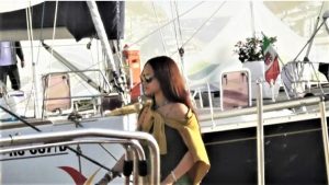 Rihanna sbarca a Capri con il mega yacht, il gossip si scatena