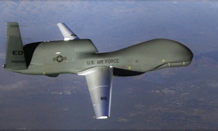 Iran abbatte drone Usa. Trump: "Bombardare? Lo scoprirete presto"