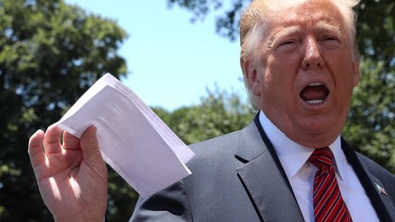 Trump detta l’agenda: rinviato a settembre il G7. E boccia il formato