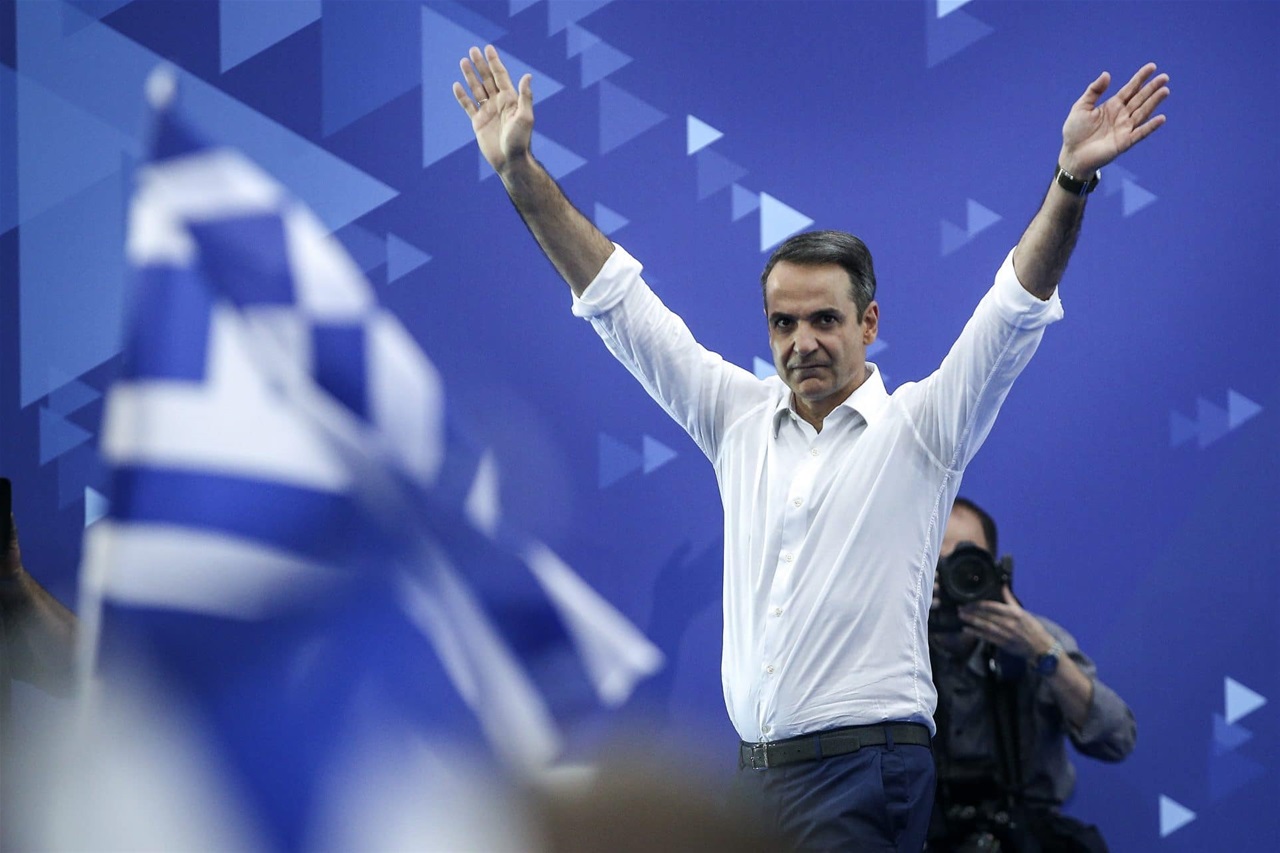 La Grecia vira a destra, il partito di Mitsotakis verso la maggioranza assoluta