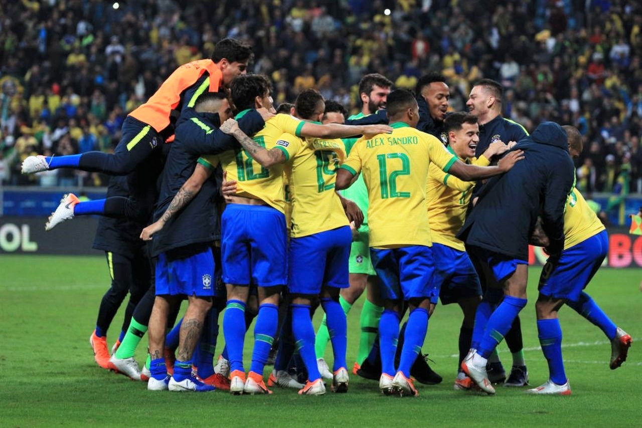 Brasile rompe digiuno, nono successo