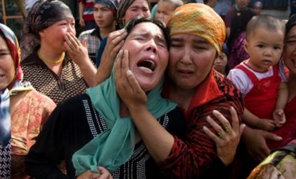 10 anni fa rivolte Urumqi. Cina separa bimbi musulmani dalle loro famiglie
