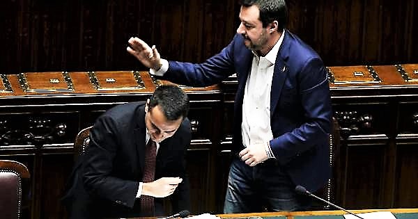 Cresce malessere nel MoVimento 5 Stelle, Salvini ci logora. E si apre a rimpasto