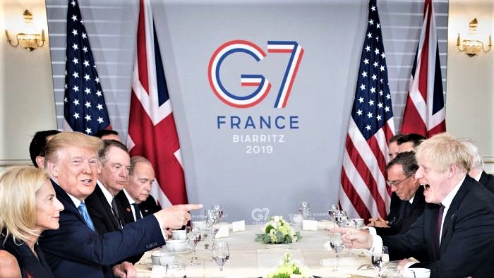 G7, Trump conquista la scena e l’asse con Johnson c’e: “E’ l’uomo giusto per la Brexit”