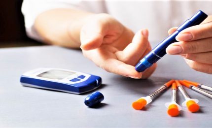 Diabete 2, in estate la metà pazienti rischia di "sgarrare" con cure
