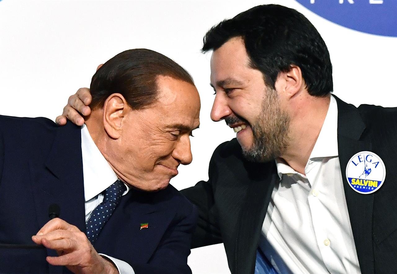 Quirinale: Lega e FdI incalzano Berlusconi, fuori numeri se li ha