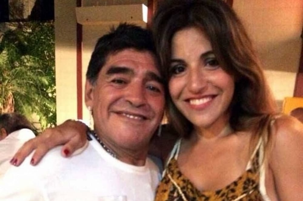 Maradona contro la figlia: non le lascerò nulla