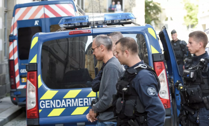 Incidenti G8 di Genova: la Francia scarcera l'anarchico Vecchi, no estradizione