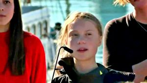 L'arrivo di Greta in catamarano a Lisbona,