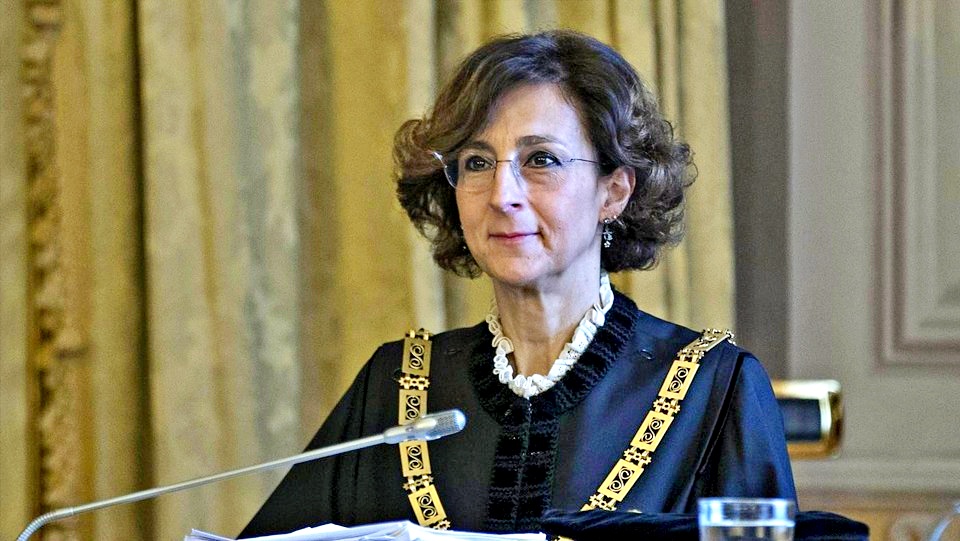 Cartabia eletta presidente, prima donna alla guida della Consulta