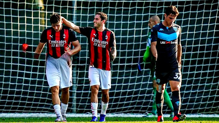 Milan irrompe in zona Europa, a Brescia decide Rebic