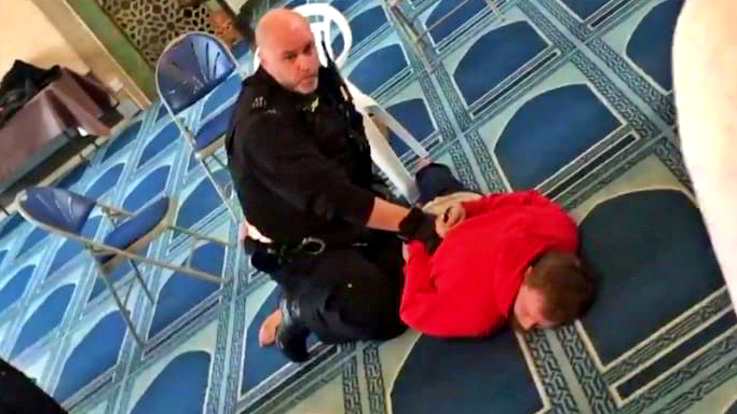 Accoltellato un uomo in moschea di Londra, un arresto