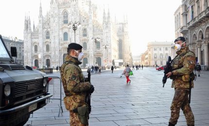 A Milano riapre il Duomo ma paura frena i turisti