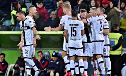 Cagliari-Parma 2-2, Cornelius beffa i sardi al 94'