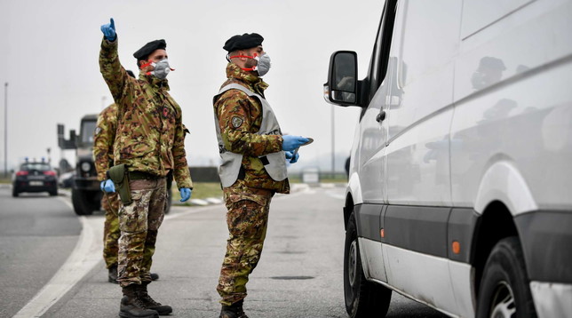 Arrivano i soldati in strada: prime pattuglie in Sicilia, Campania e Lombardia