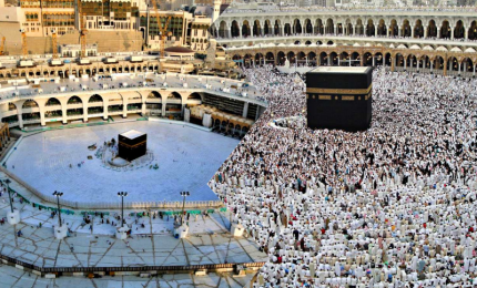 L'immensa folla a La Mecca nella 29esima notte di Ramadan