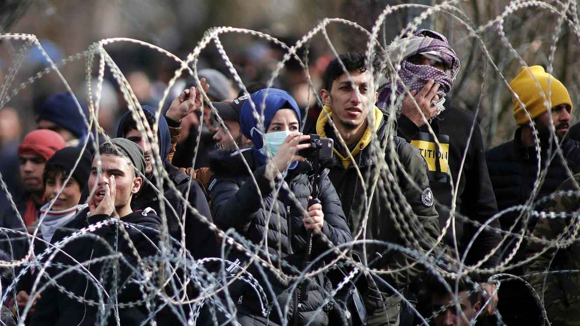 Coronavirus, allarme da Europarlamento per profughi in Grecia