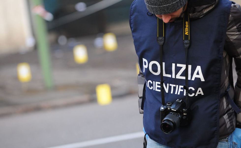 Donna fatta a pezzi a Genova, arrestata la figlia