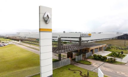 Renault verso la chiusura di fabbriche e tagli di personale