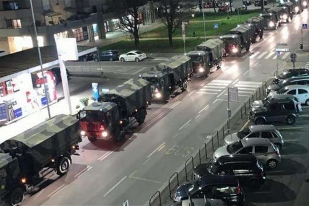 Giornata vittime Covid, 4 anni fa le immagini dei camion a Bergamo