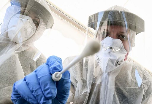 Coronavirus, crescono contagi e vittime nelle ultime 24 ore