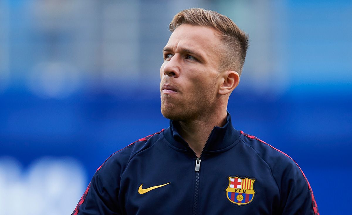 Calcio, tegola Juve. Arthur Melo positivo all’alcol test