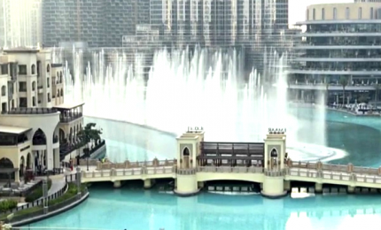 Riapre la Fontana di Dubai, la ripartenza degli Emirati Arabi