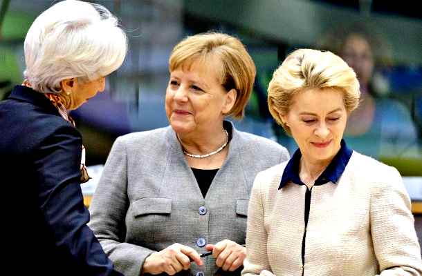 Merkel, Von der Leyen e Lagarde, la prima triade femminile in Ue