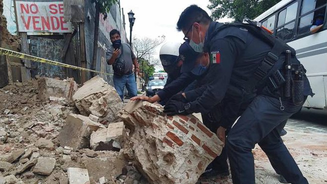 Sisma in Messico, bilancio di 4 morti: revocata allerta tsunami