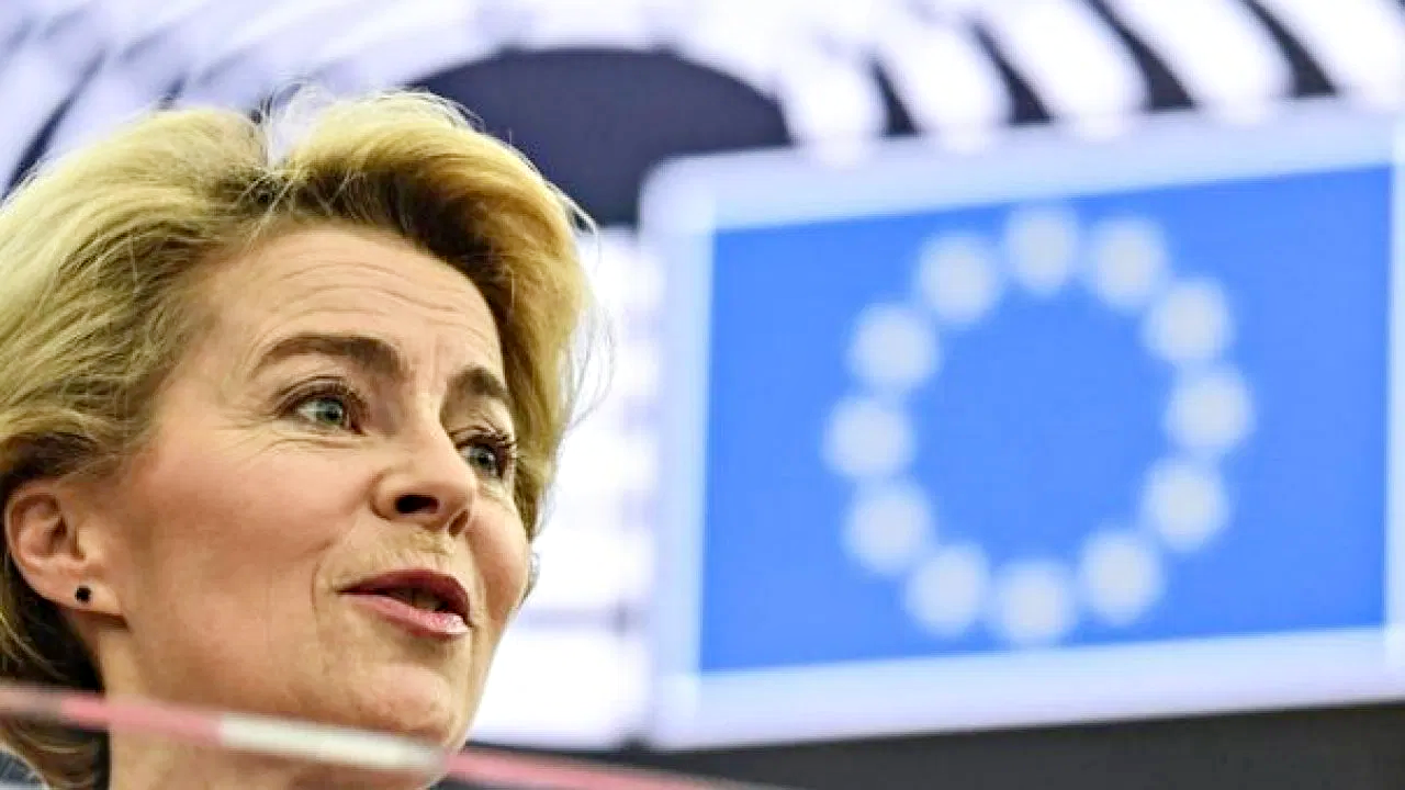 Commissione europea, Ursula von der Leyen detta le condizioni per la sua riconferma