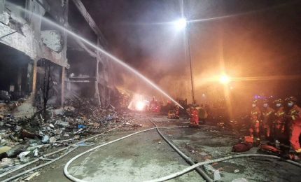 Cina, esplode camion cisterna: 19 morti e oltre 170 feriti