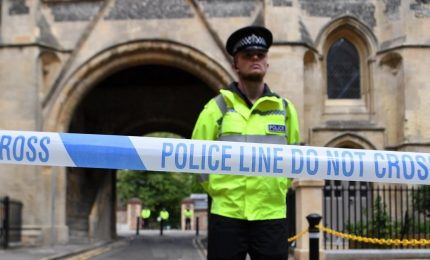 Polizia inglese definisce "terrorismo" accoltellamento a Reading