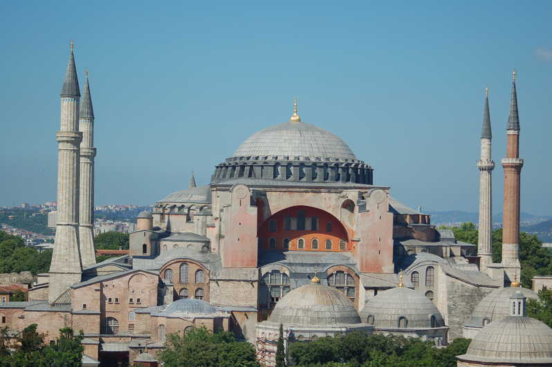 Bartolomeo: Hagia Sophia moschea deluderà milioni di cristiani