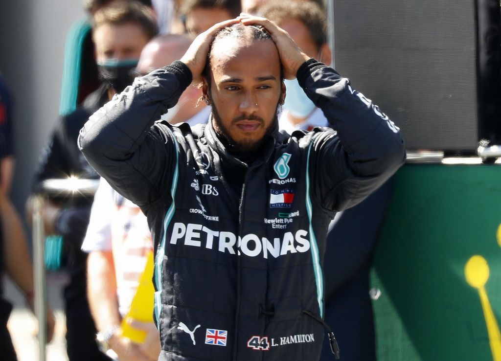 Gp Spagna, vince Hamilton su Verstappen: “Il duro lavoro ripaga”