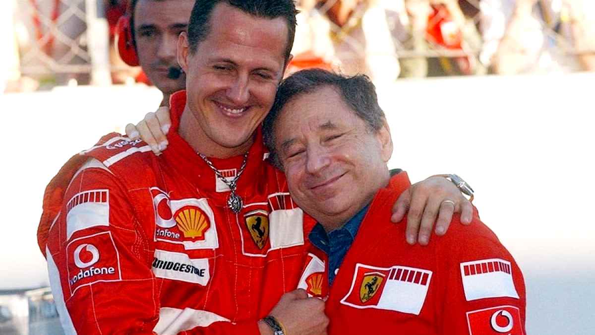 La terapia della speranza, Schumacher portato in giro su una Mercedes
