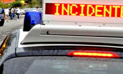 Scontro frontale pullman-auto: 1 morto e 2 feriti nel Trapanese