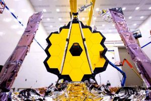james-webb-space-telescope-696x464