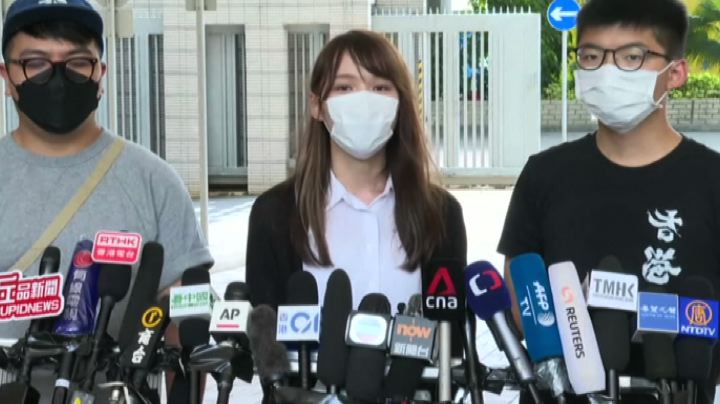 Hong Kong, l’attivista pro-dem Joshua Wong incita i sostenitori