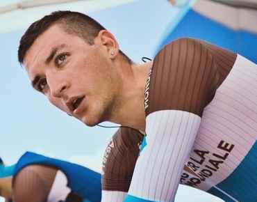 Tour de France, vince il francese Peters dopo una lunga fuga