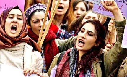 Le donne turche minacciate dai piani di Erdogan su diritti