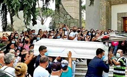Funerali Maria Paola, Ciro: "Correvamo verso la nostra libertà"