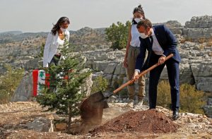macron_libano_albero_afp