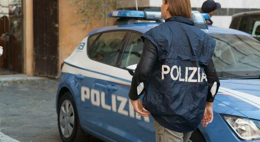 Poliziotta uccisa, aggressore suo collega che si toglie la vita