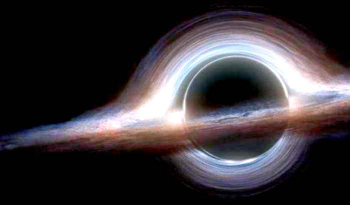 Quel gigantesco buco nero intrappolato nella ragnatela cosmica