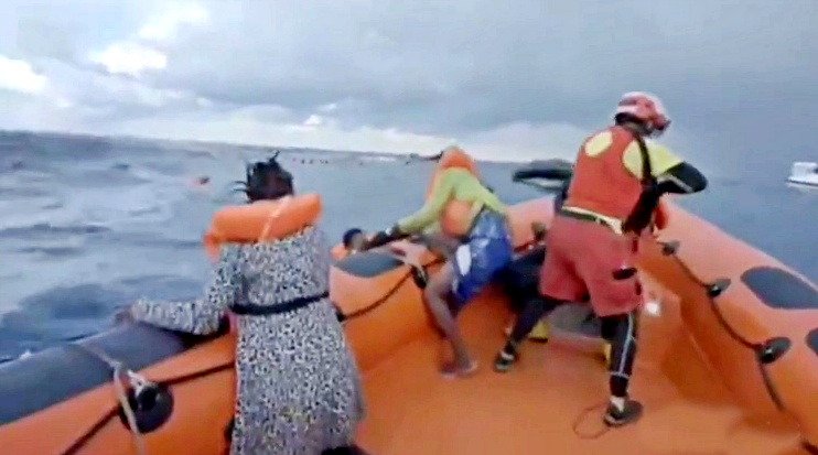 Video-shock del naufragio, il disperato grido della madre di Joseph: “Ho perso mio figlio”