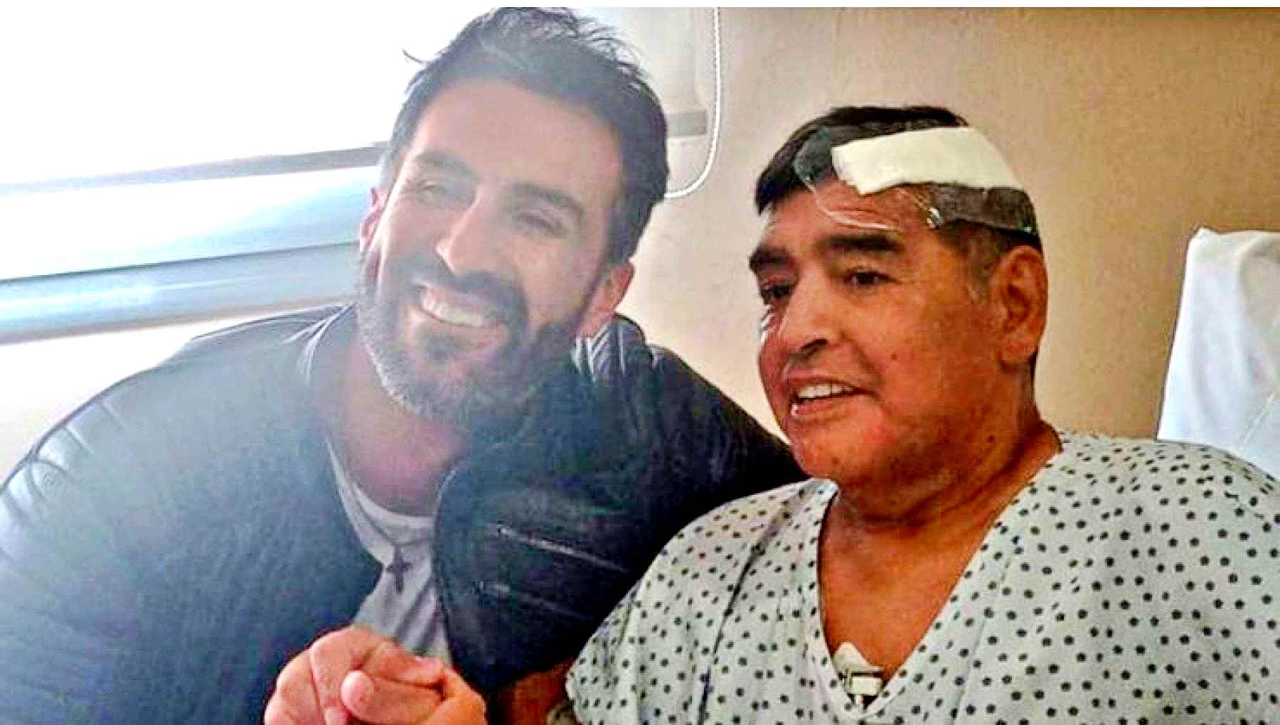 Maradona dimesso dalla clinica, il manager: “Un miracolo”
