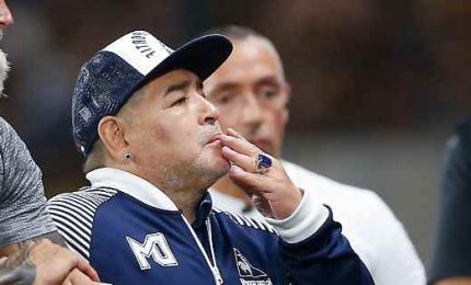 E' morto Diego Armando Maradona, il fuoriclasse che ha incantato il calcio