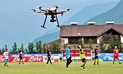 Mancini, Pioli, Giampaolo, allenamenti con droni e tecnologia